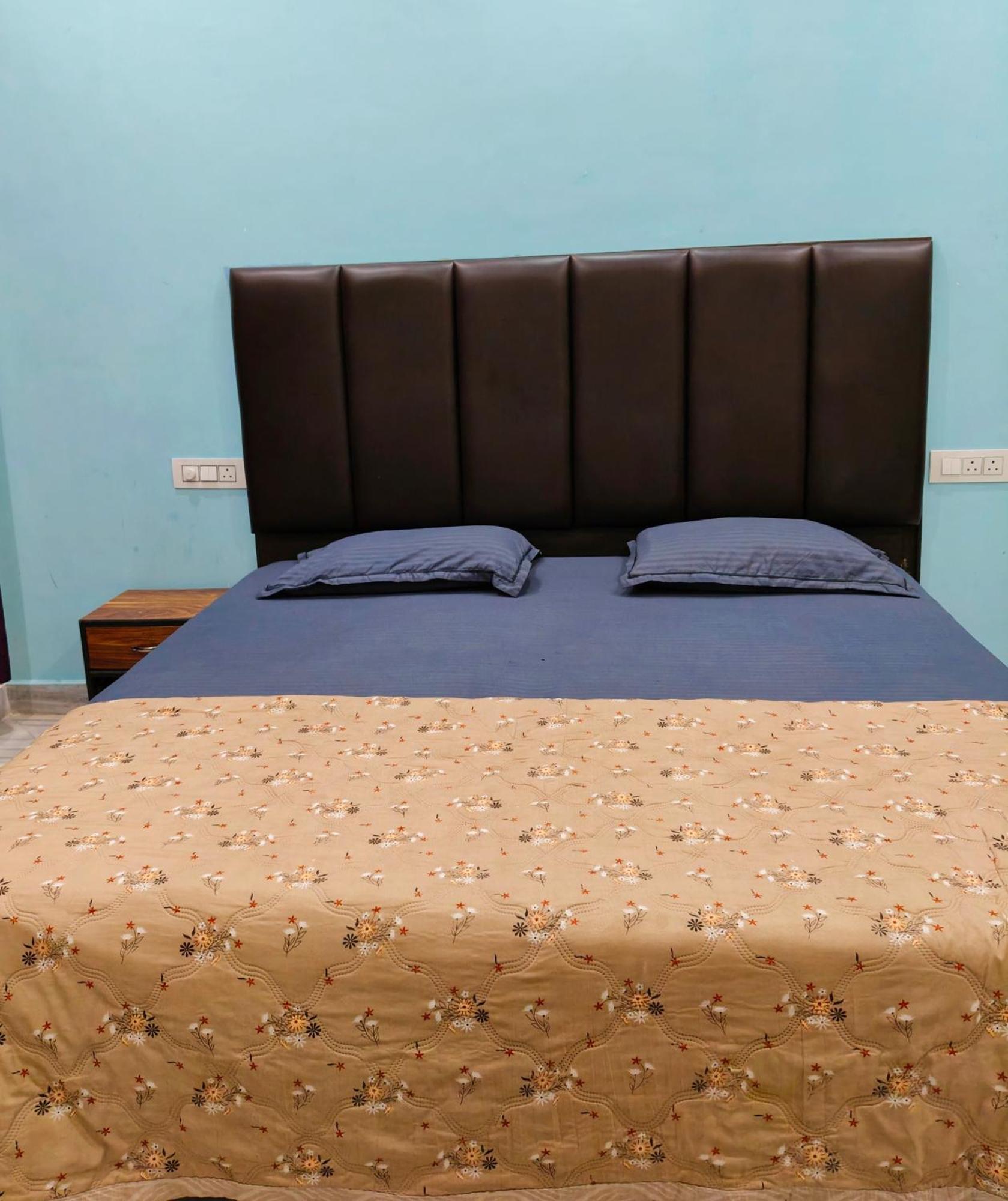 Deepak Homestay Rishīkesh Eksteriør bilde